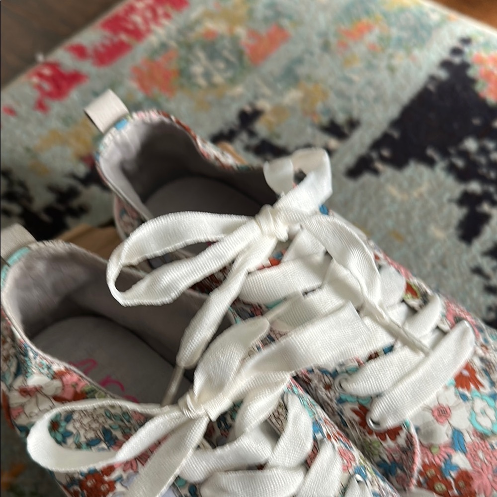 Colorful Floral Sneakers - Picture 2 of 4